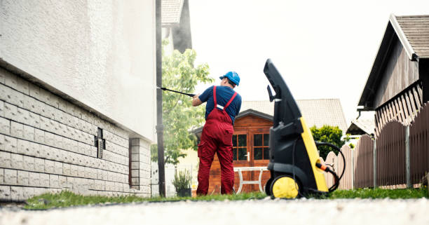 Best Graffiti Removal  in Gillett, WI